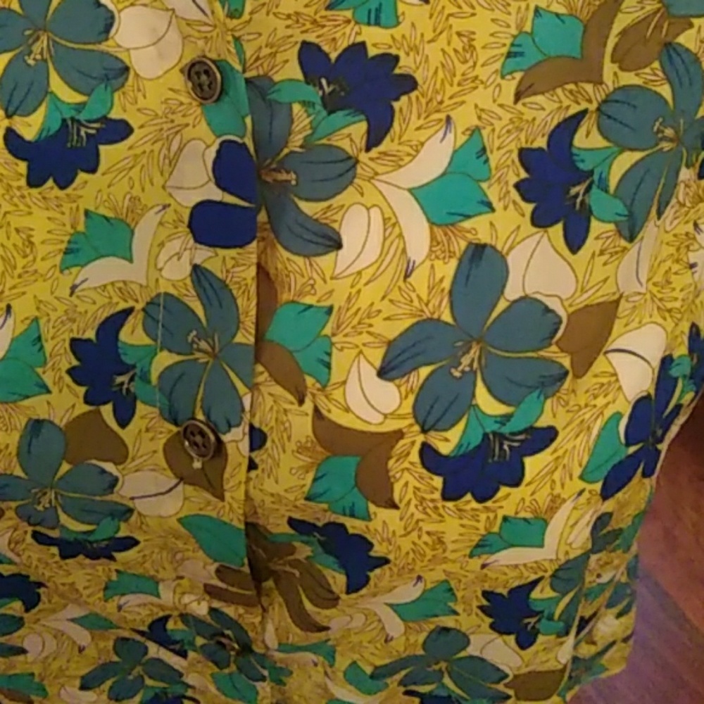Cabi blouse - Picture 2 of 3
